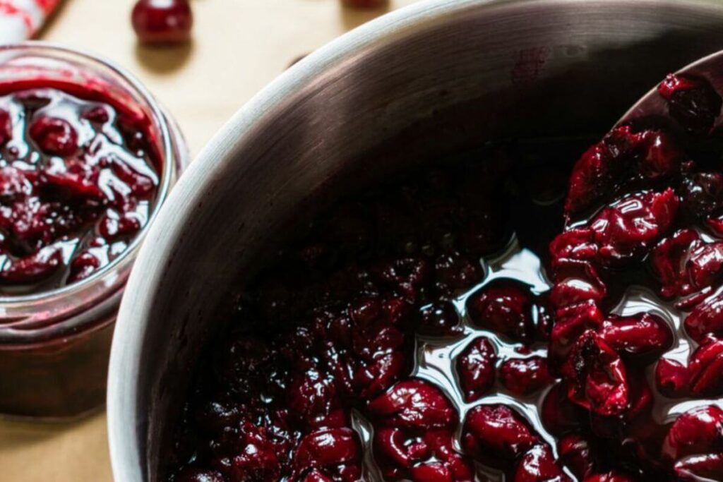 Processus de cuisson de la confiture maison